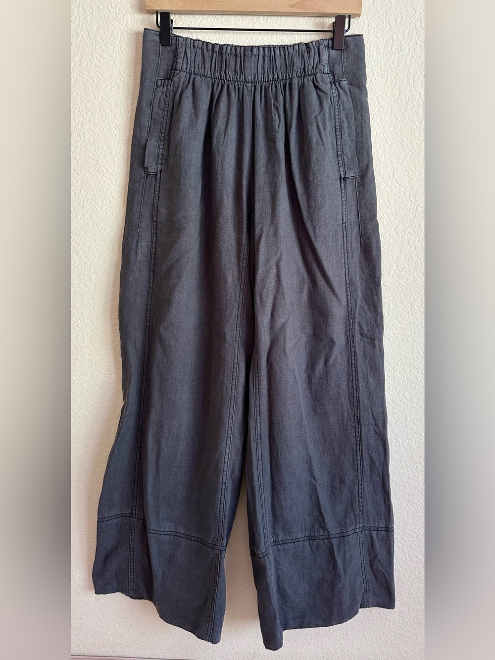 Free People Pants Linen Viscose Gray Flowy Pull On Women’s XS Wide Leg 30” Boho